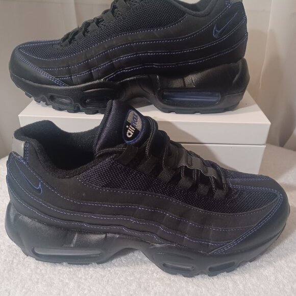 NIKE AIR MAX 95 RECRAFT BLACK/PERDIAN VIOLET GS. SIZE 7Y OR WOMEN - Picture 3 of 5